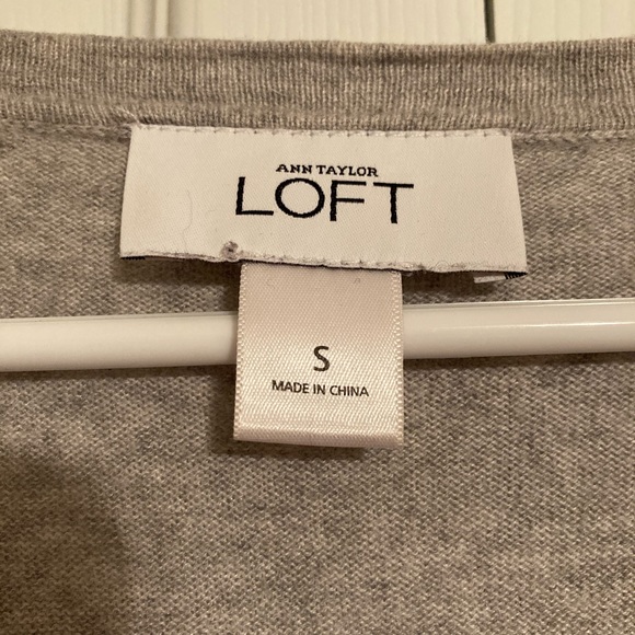 Ann Taylor Loft Grey Sweater - Picture 3 of 3